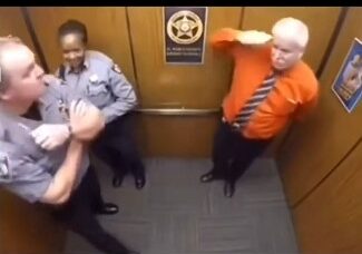 The Elevator of Respect ๐ช๐