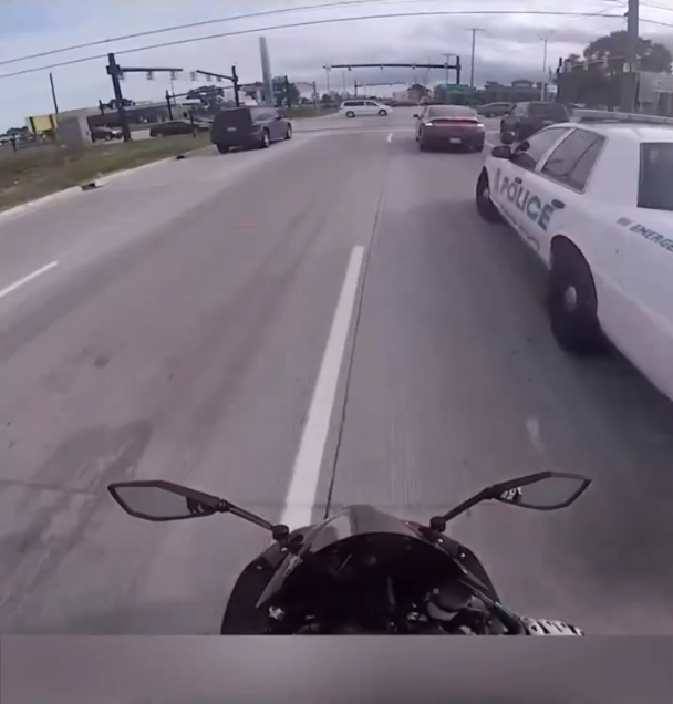 When Freedom Meets Fear — A Moment on the Road I’ll Never Forget