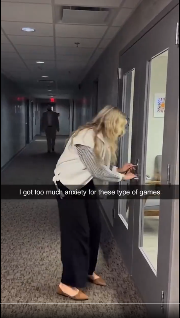 This hallway moment had me holding my breath ๐ญ๐