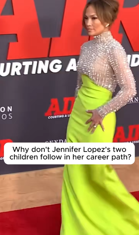 Why Max and Emme Arenโt Pursuing Fame